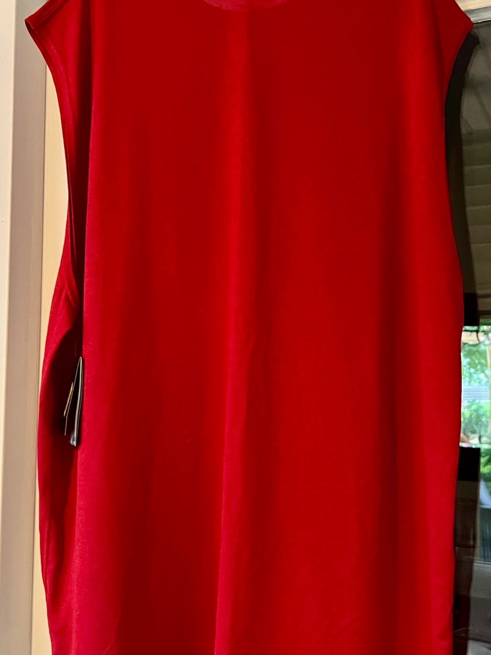 Nike Red Crew Dry Fit Sleeveless Top with White Swoosh - Picture 2 of 4